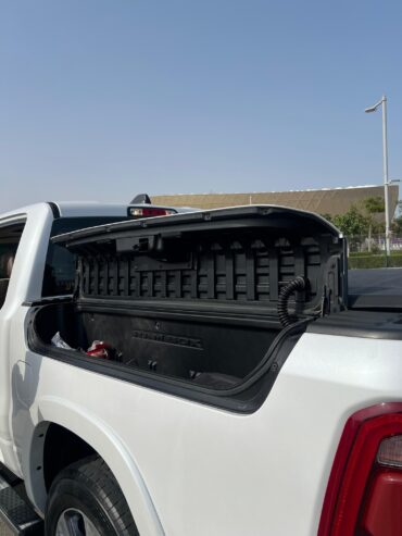 2020 DODGE RAM Laramie