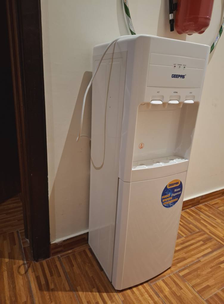 New geepas water dispenser