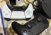 Play Station 5 (PS5) Disc with 2 Controllers