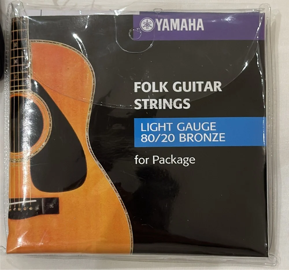 Yamaha Folk Guitar
