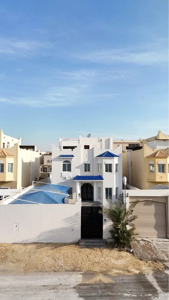 Villa in Al Wakrah For Sale