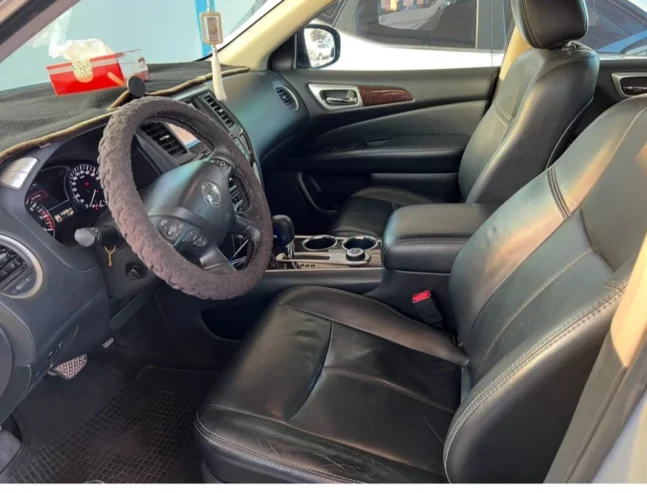 Nissan Pathfinder 2014