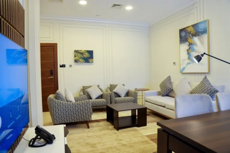 flats for rent in old airport