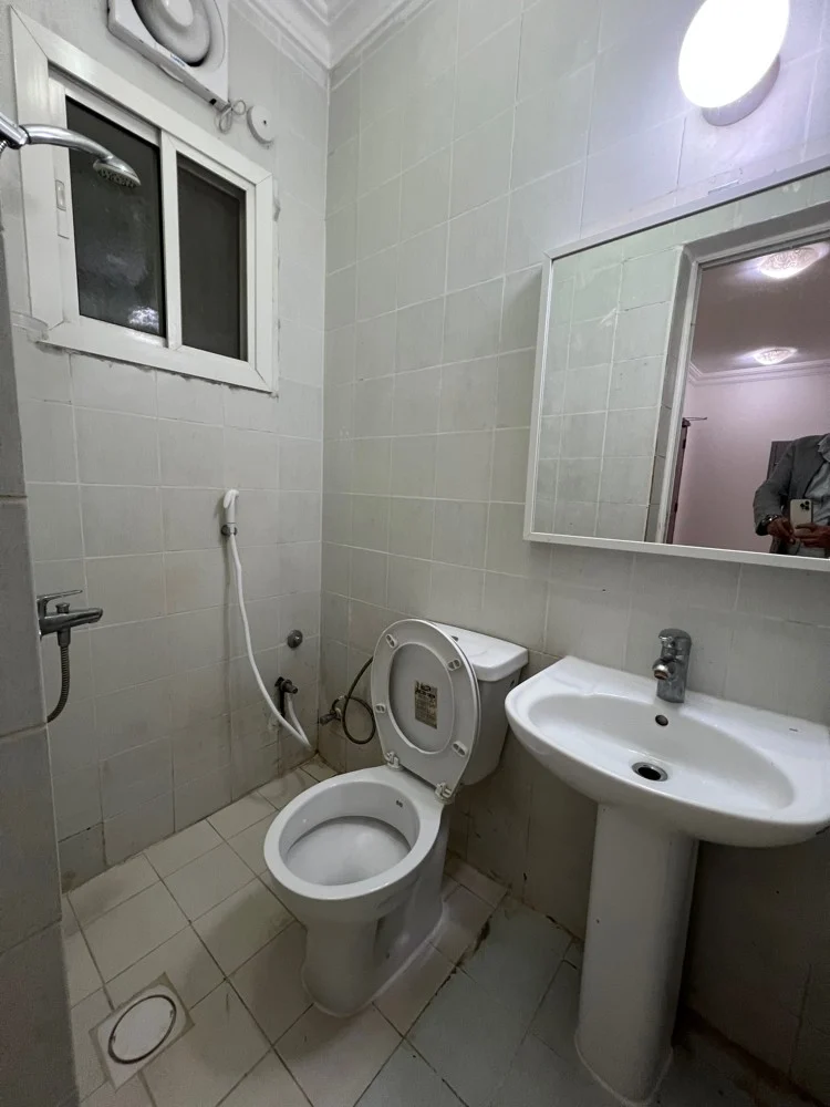 2 bhk in Bin omran