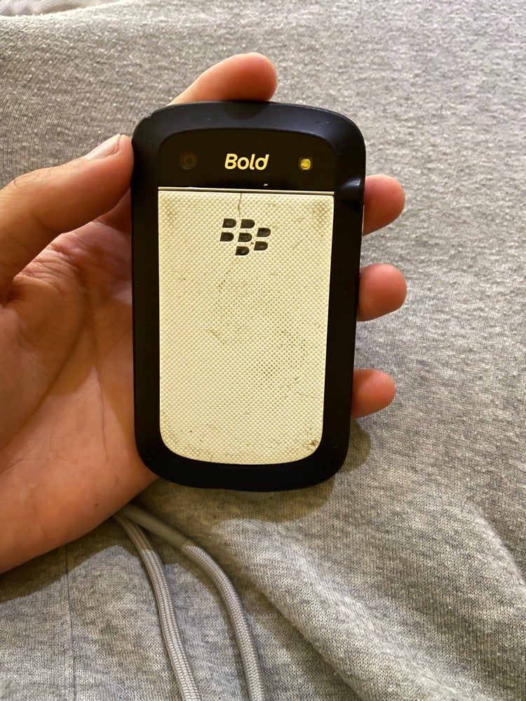 BlackBerry Bold 9780