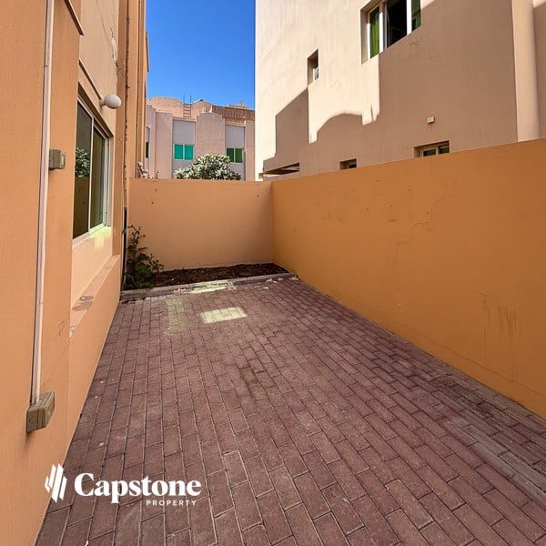 Spacious 5BR Villa with Pool