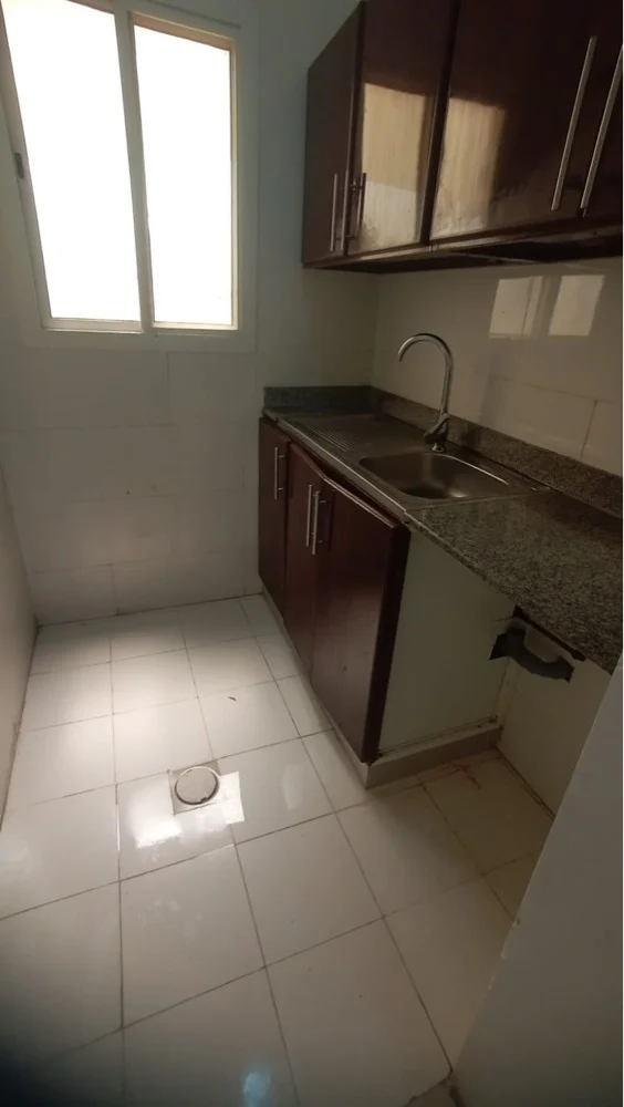 2 bhk no partition @ Ain Khalid