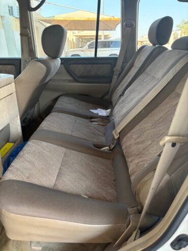 Toyota Land Cruiser 2000