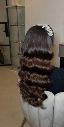 hair style and make up artist