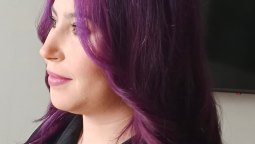 hair style and make up artist