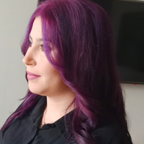 hair style and make up artist