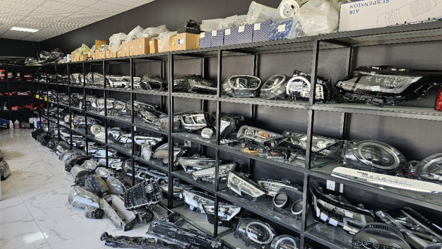 V8Gm garage