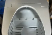 Ice maker