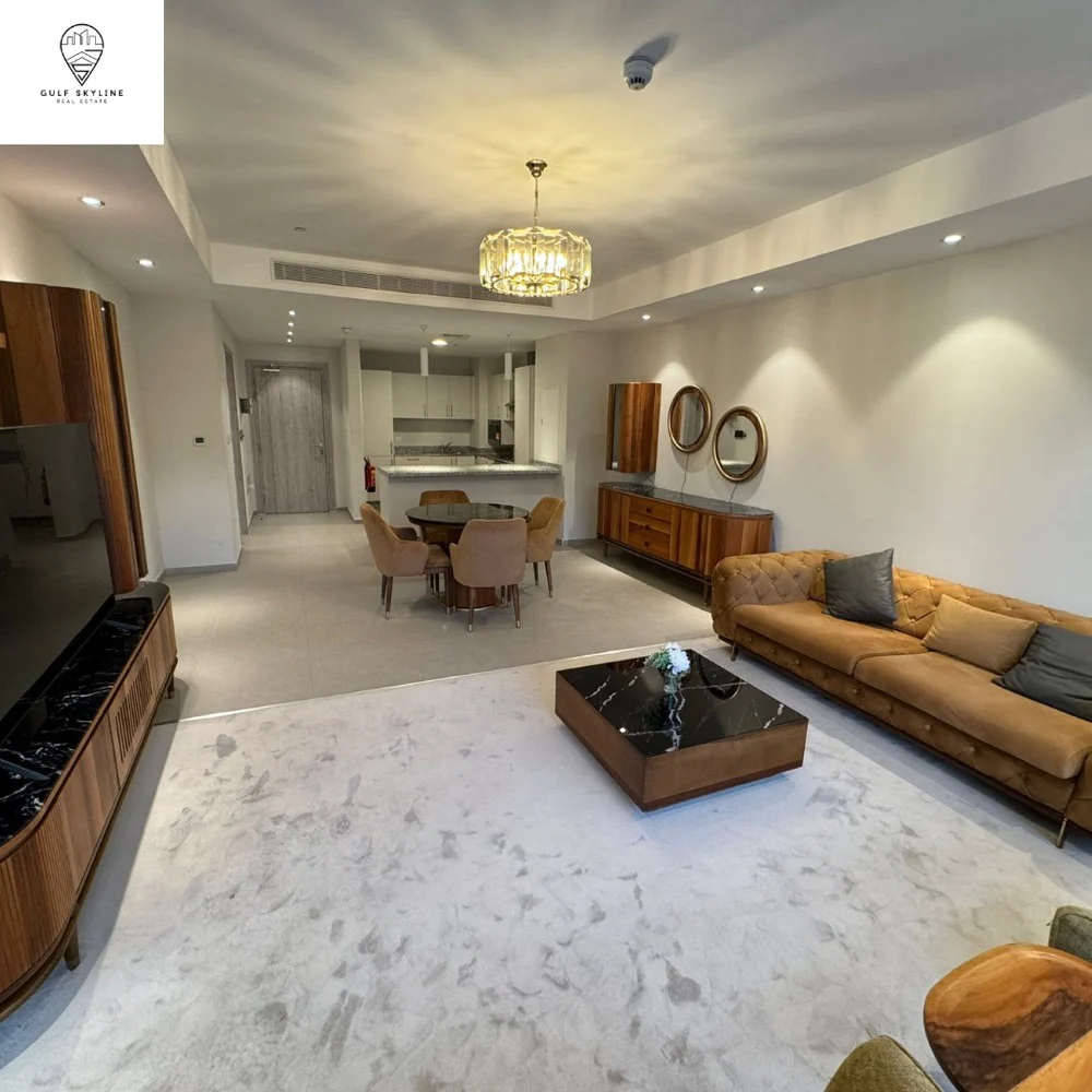 For Rent: Luxurious Italian