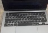 MacBook Pro (13-inch, M2, 2022)