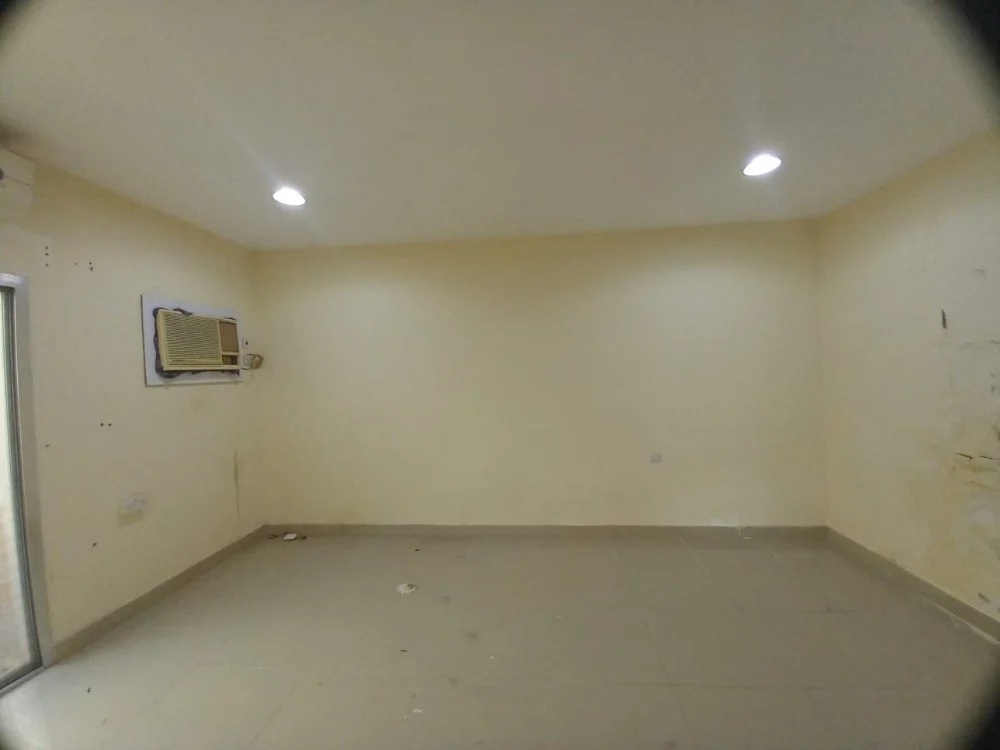 luqta 4 rooms hall 3 toilets 5000