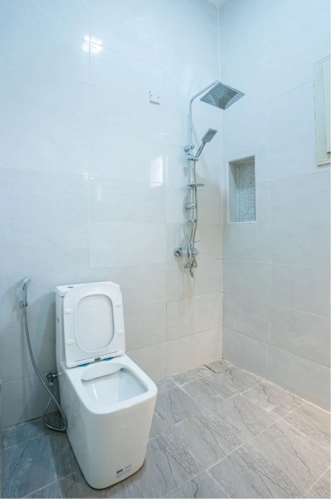 For rent a room and a hall