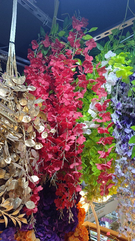 Artificial flowers