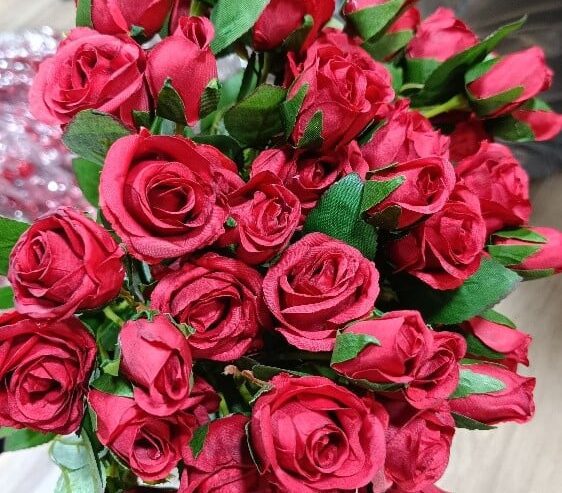 Artificial flowers