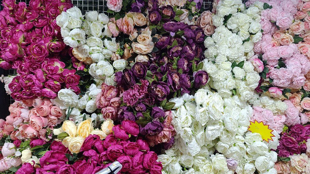 Artificial flowers
