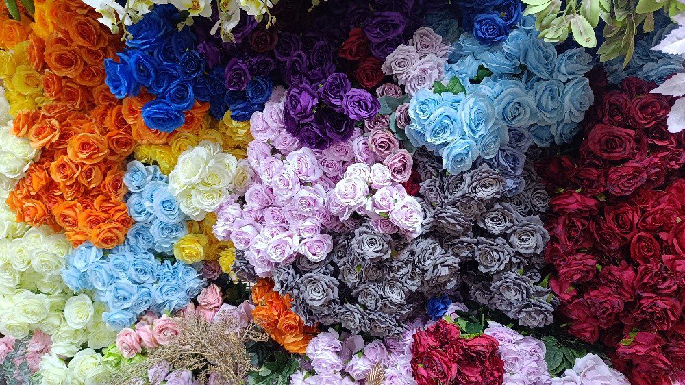 Artificial flowers