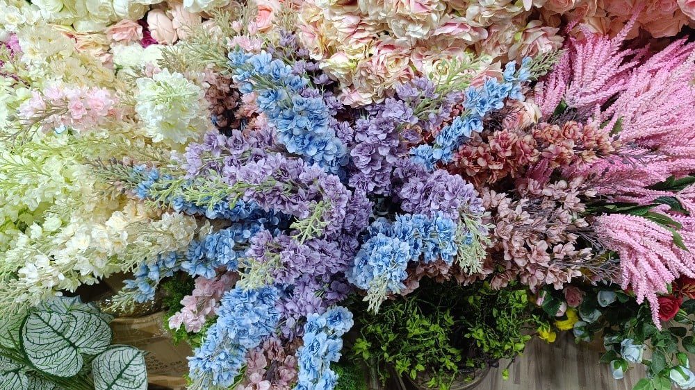 Artificial flowers