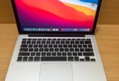 MacBook Pro (13-inch, i5) 512GB SSD