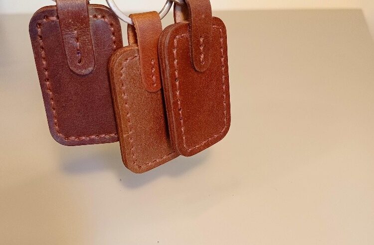 leather key holder