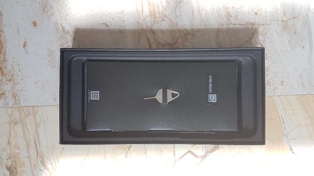 Samsung flip z3 for sale