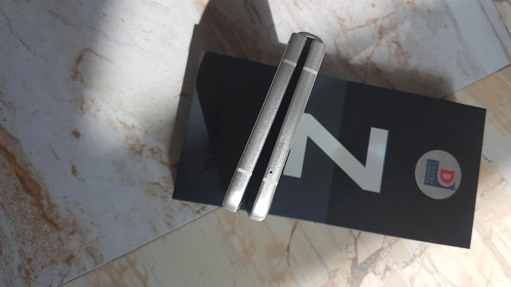 Samsung flip z3 for sale