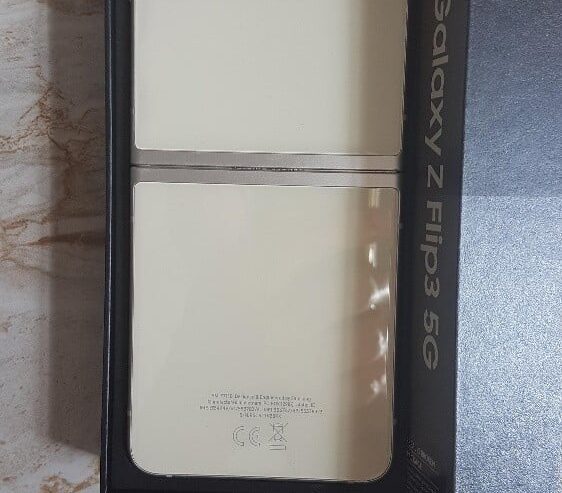 Samsung flip z3 for sale