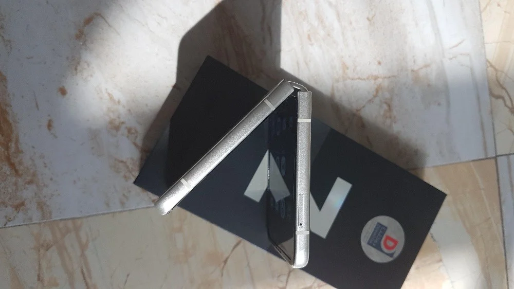 Samsung flip z3 for sale