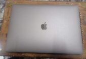 MacBook Pro (15-inch, 2017) A1707 Touch Bar