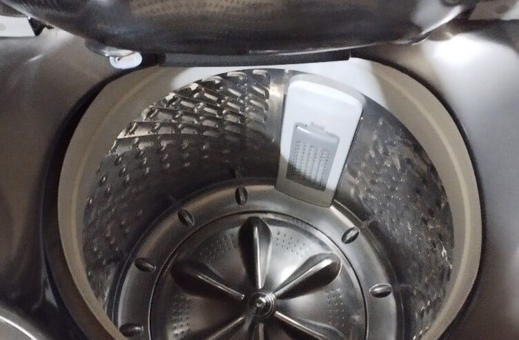 Samsung 22kg Fresh condition