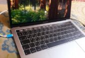 MacBook Pro 15 Touch Bar Process