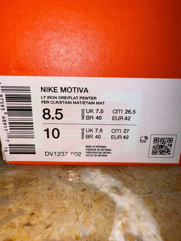 Nike Motiva – Grey (Brand New)