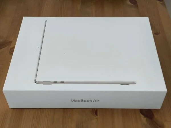 Apple MacBook Air M2