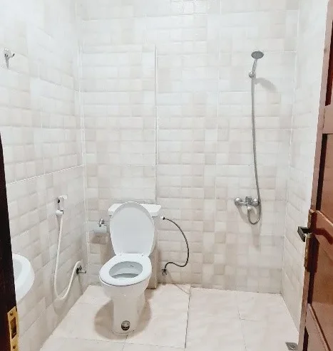 1bhk markhiya good and clean