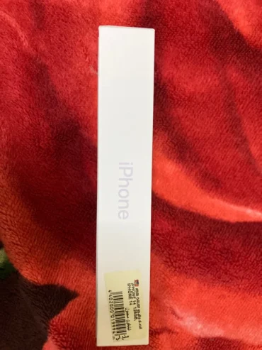 IPHONE 14 PURPLE 128GB WITH BOX