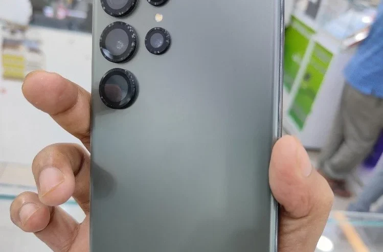 S23 ultra 12/512gb