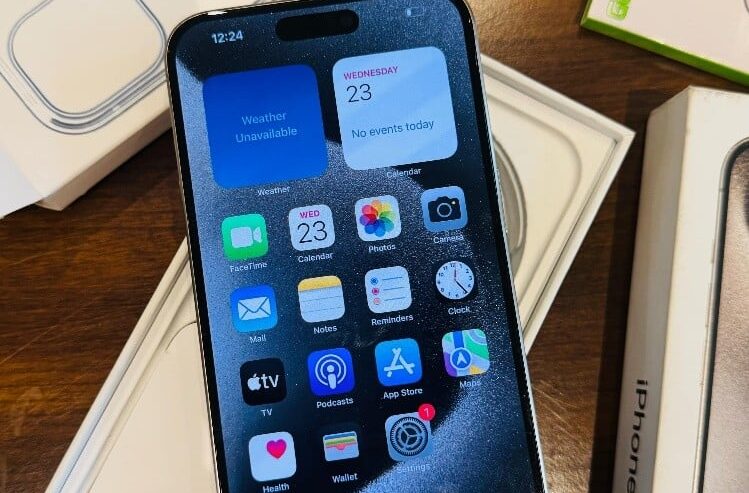 iphone 15 Pro max (Swap Availab)