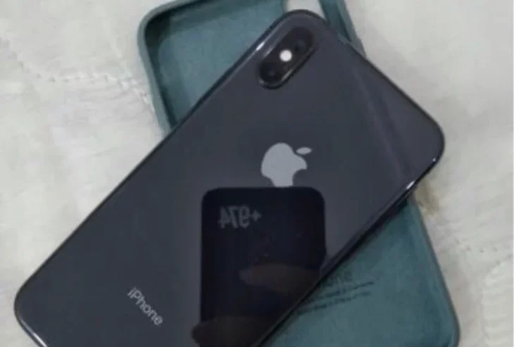 iPhone X