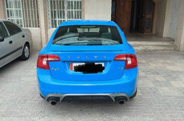 Volvo S60 T5 R-DESIGN