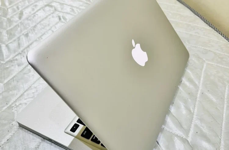 macbook pro