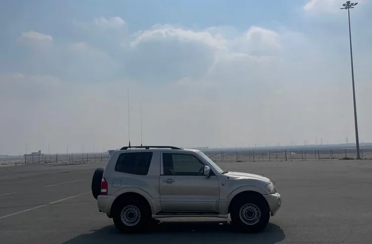 2006Mitsubishi Pajero