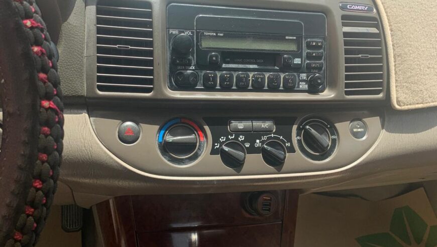 TOYOTA CAMRY GLI 2006 MODEL FOR SALE