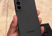 Samsung S22