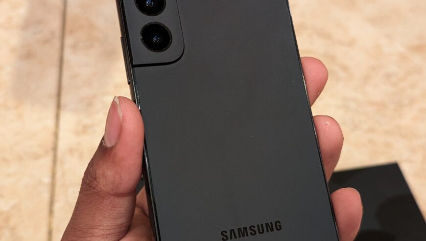 Samsung S22