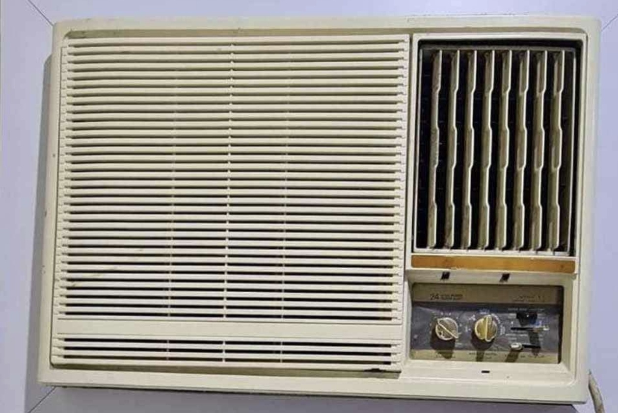 general good condition AC for sell call me 30375744