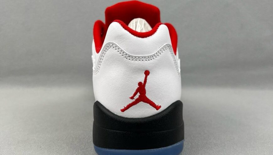 Air Jordan 5 RETRO x FIRE RED SILVER TONGUE